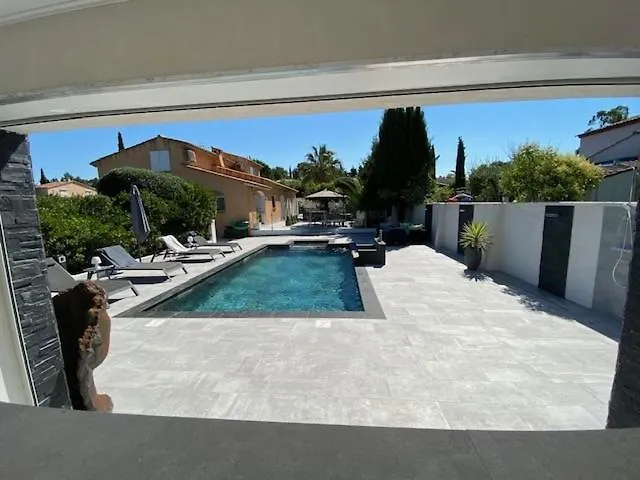Villa La désirée'ade à Roquebrune-sur Argens